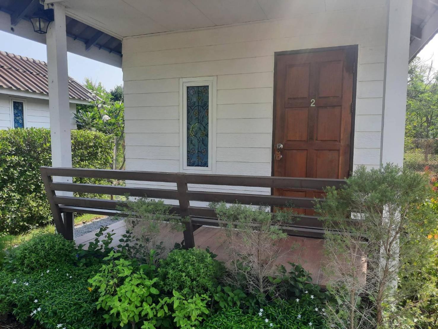 Homlomchomsuan หอมลมชมสวน Apartment Ban Mai  Ngoại thất bức ảnh